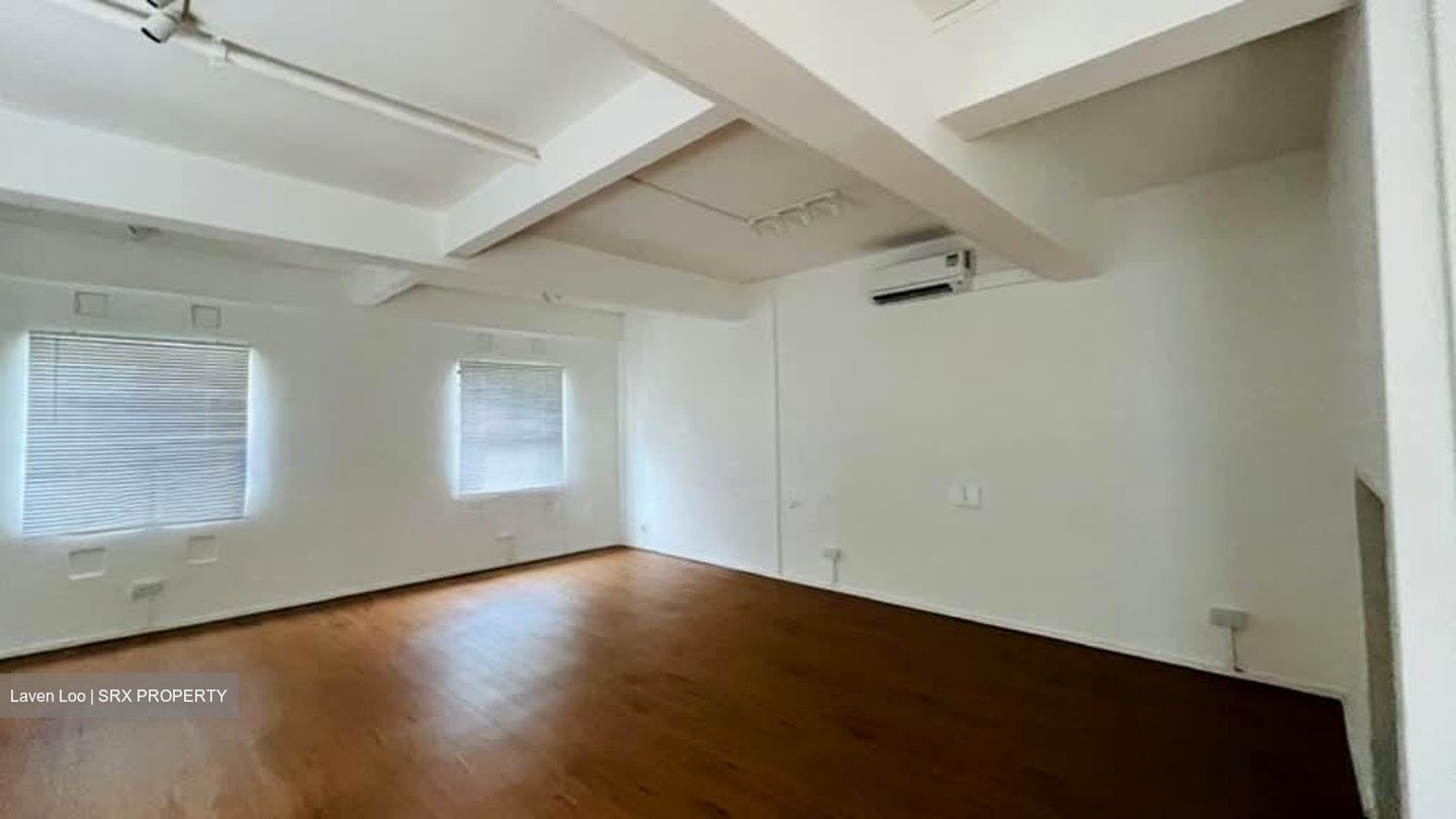 Macpherson Road (D13), Office #562736531
